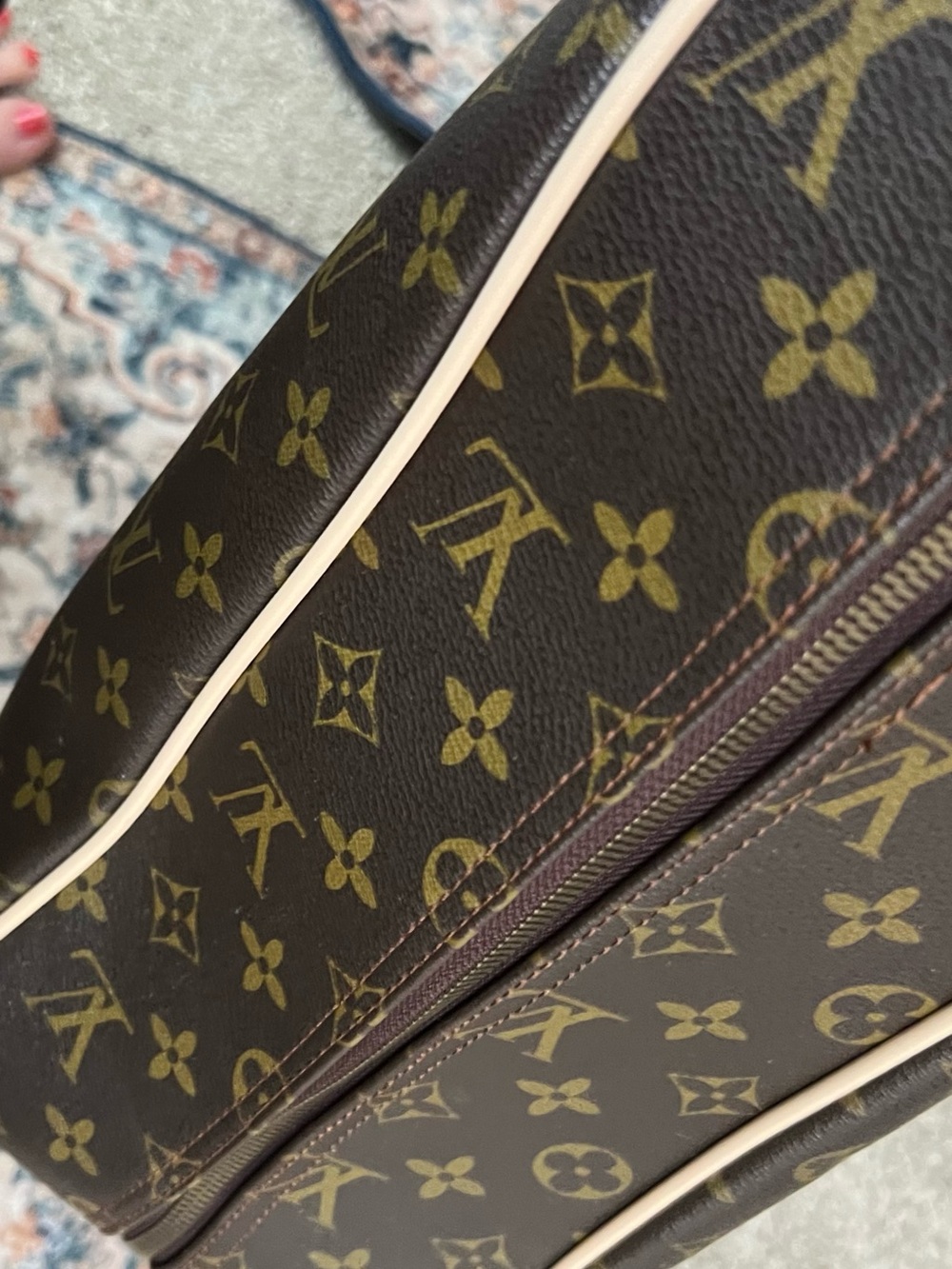 Classic Designer small Suitcase w garment department inside , plus more. - Picture 7 of 16